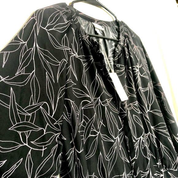 a new day Black Long Sleeve Leaf-Print Maxi Dress - Picture 3 of 9